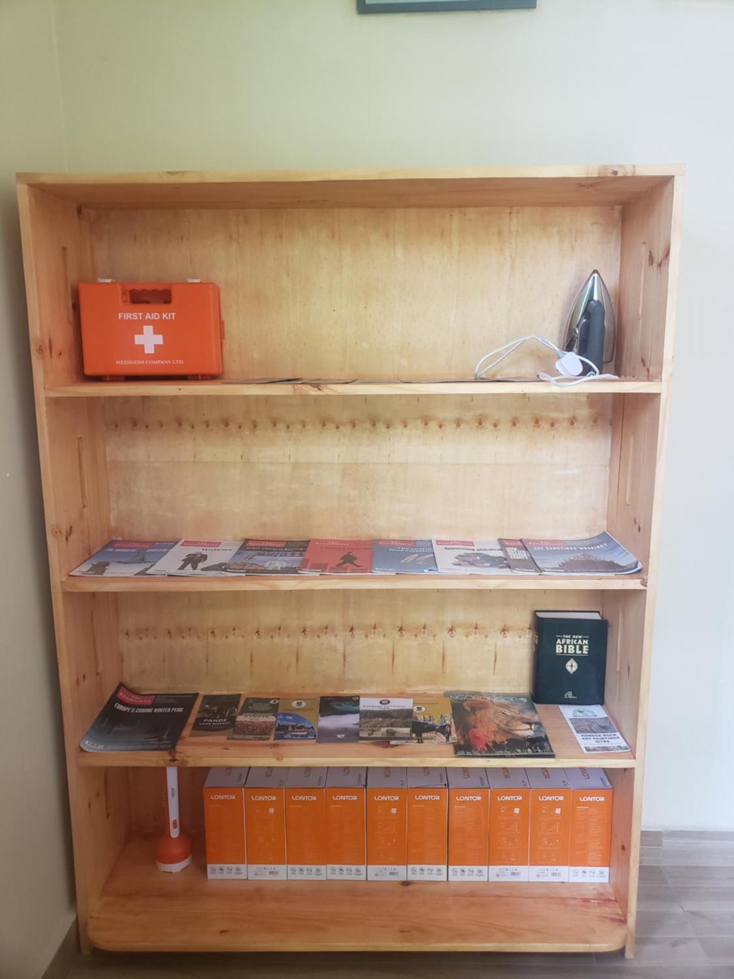 L&J Modern Backpackers Bnb Dar es Salaam Ngoại thất bức ảnh
