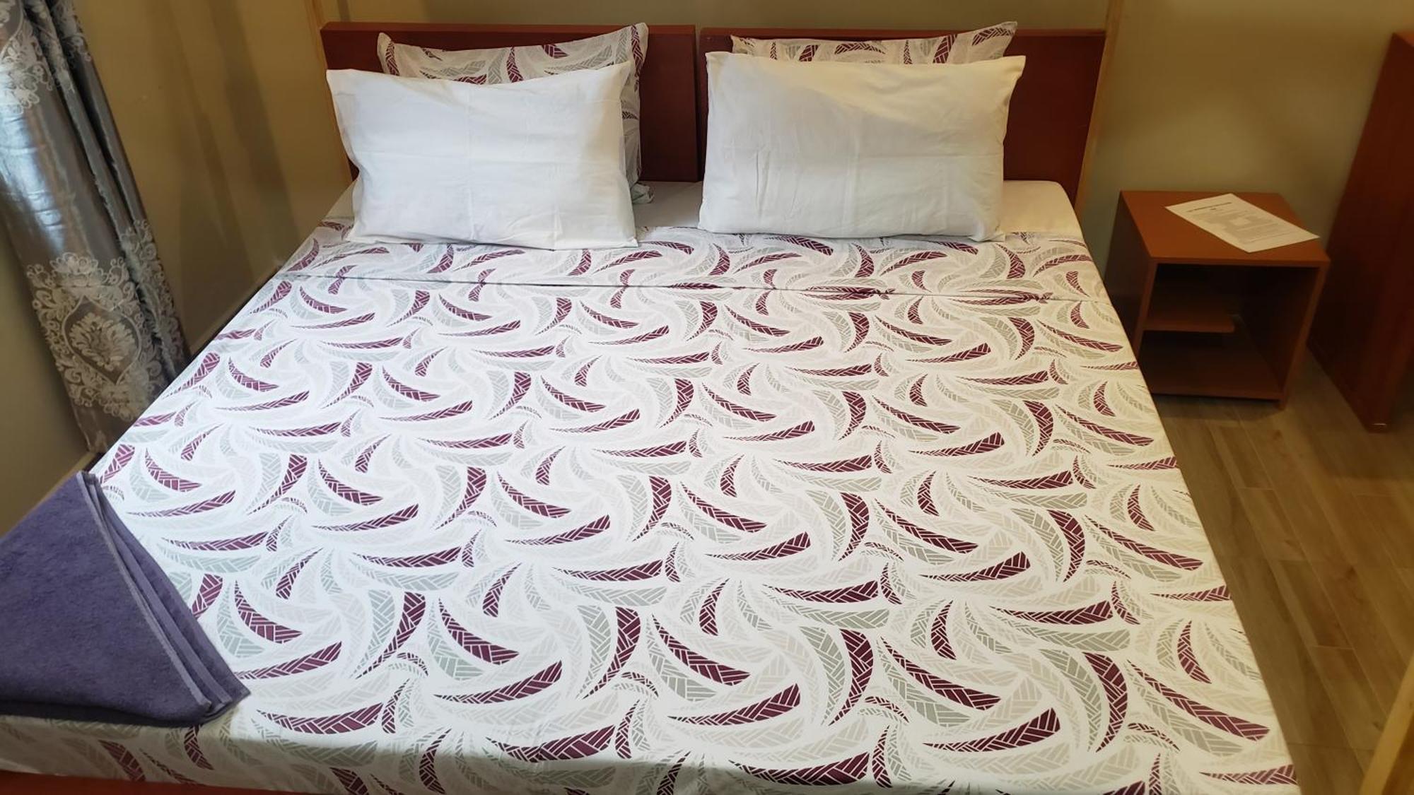 L&J Modern Backpackers Bnb Dar es Salaam Ngoại thất bức ảnh