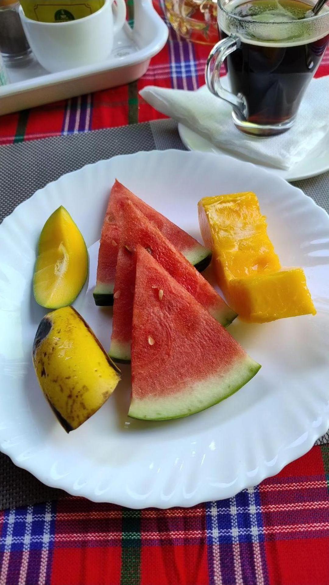 L&J Modern Backpackers Bnb Dar es Salaam Ngoại thất bức ảnh