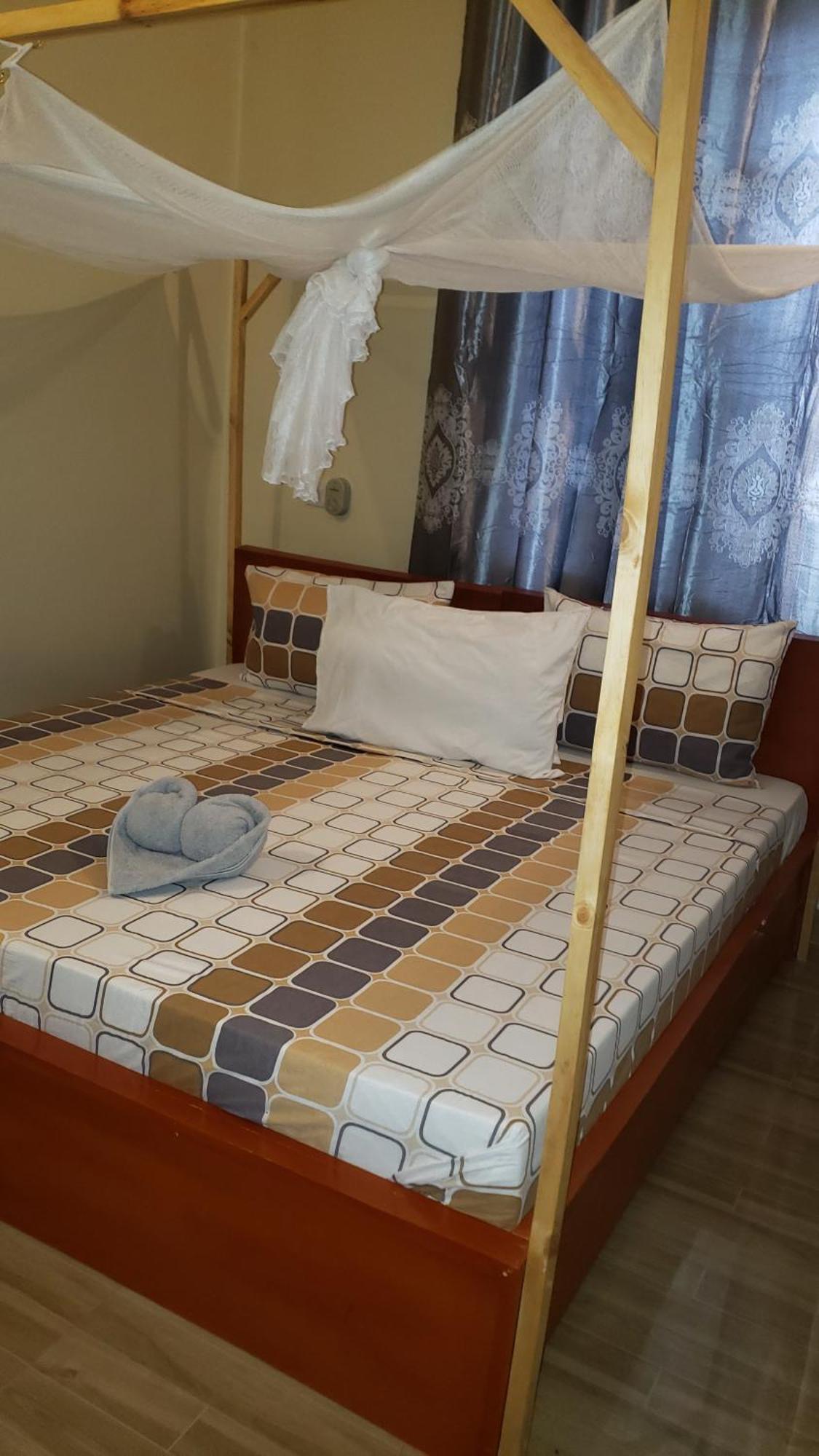 L&J Modern Backpackers Bnb Dar es Salaam Ngoại thất bức ảnh