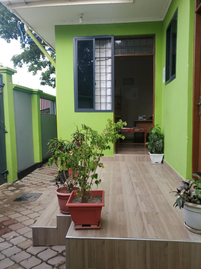L&J Modern Backpackers Bnb Dar es Salaam Ngoại thất bức ảnh